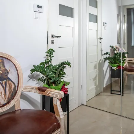 Amazing Apartament In The Heart Of Kazimierz-2